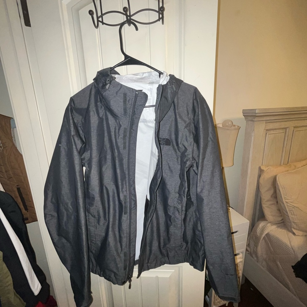 Men’s North Face Rain Jacket
